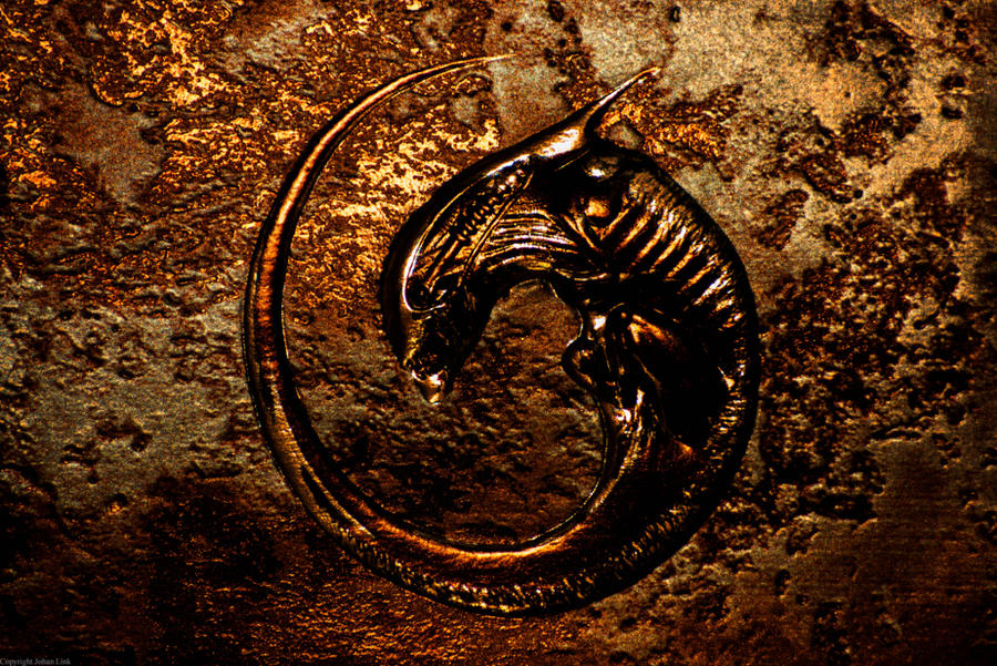 Alien Box Art by Vonstryk on DeviantArt