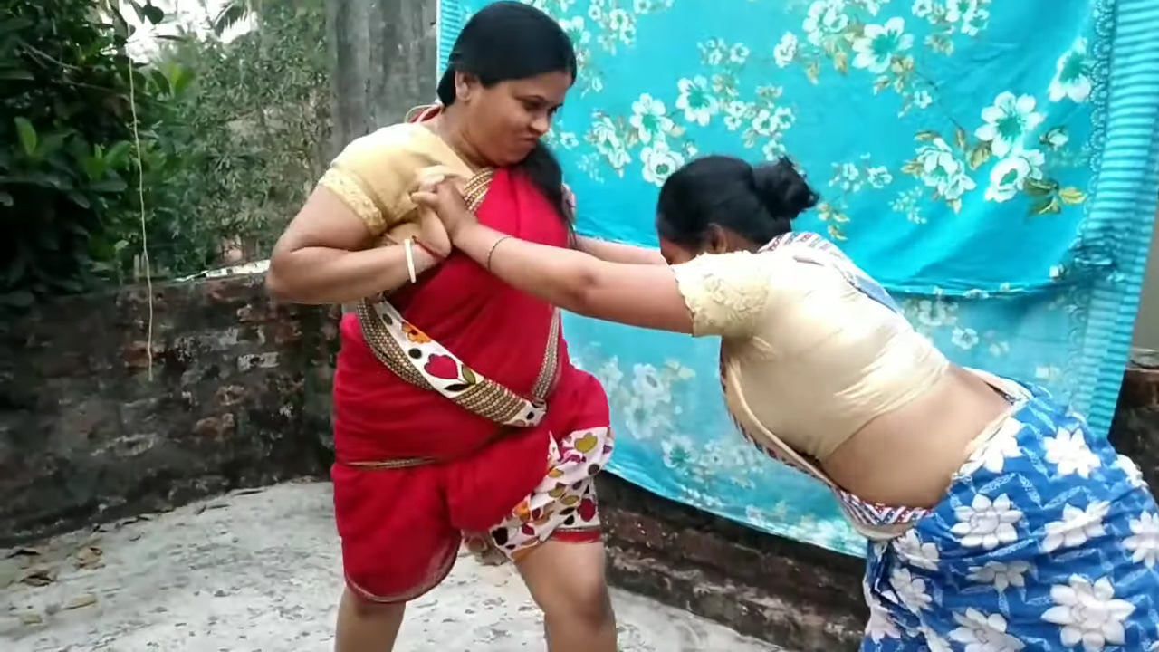 Indian Women Wrestling By Jaysonhudson On DeviantArt indian-women-wrestling-by-jaysonhudson-on-deviantart