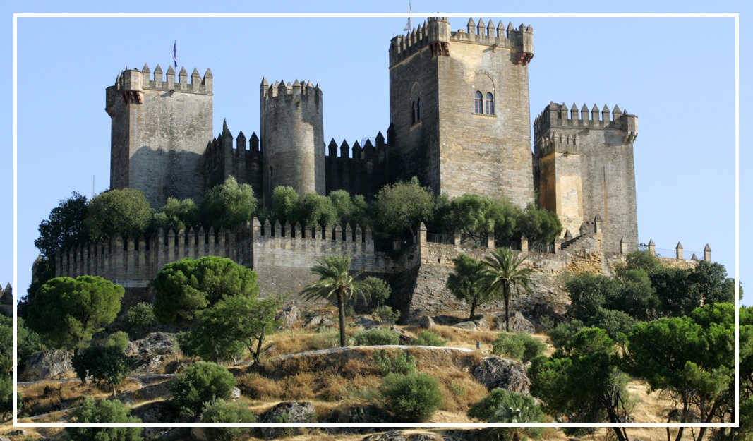 Castillo de Almodovar del Rio by Gemaah on DeviantArt