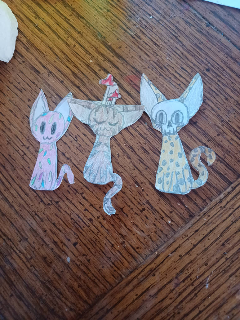 Sprinkle cat, mushroom cat, and skull cat by pomegranatethedrogon on ...