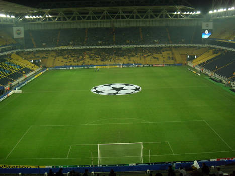 FENERBAHCE-Milan