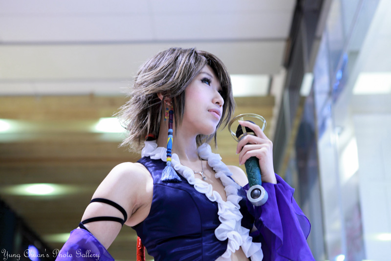 Songstress Yuna in Cosplay