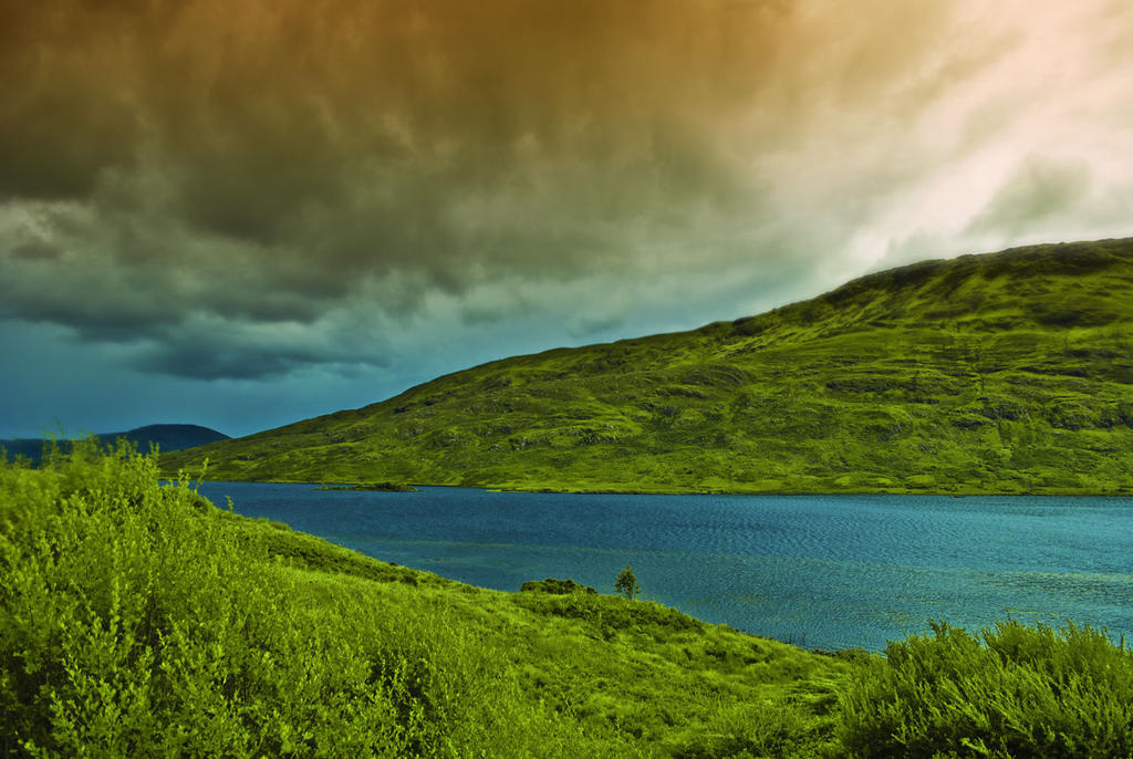 The Lake in Green