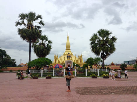 Early Morning at the Pha That Luang 