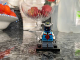 Lego Skales Jr