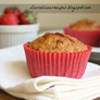 Rolled oats, dark chocolate and strawberry muffins