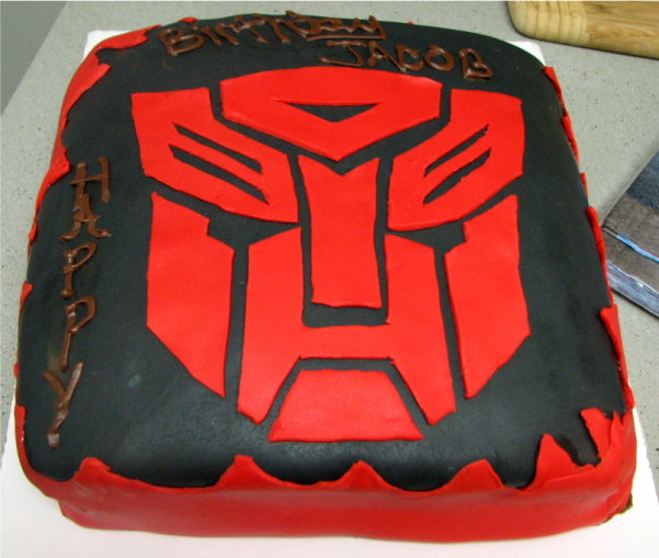 Transfomer cake 1