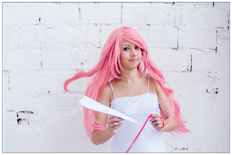 Megurine Luka Cosplay (Just Be Friends)