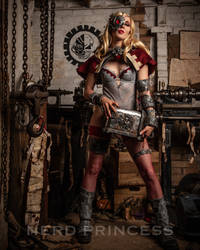 Warhammer 40k Tech Priestess Cosplay with Toaster!