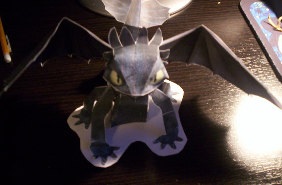 Toothless Papercraft by Luchimmyo on DeviantArt