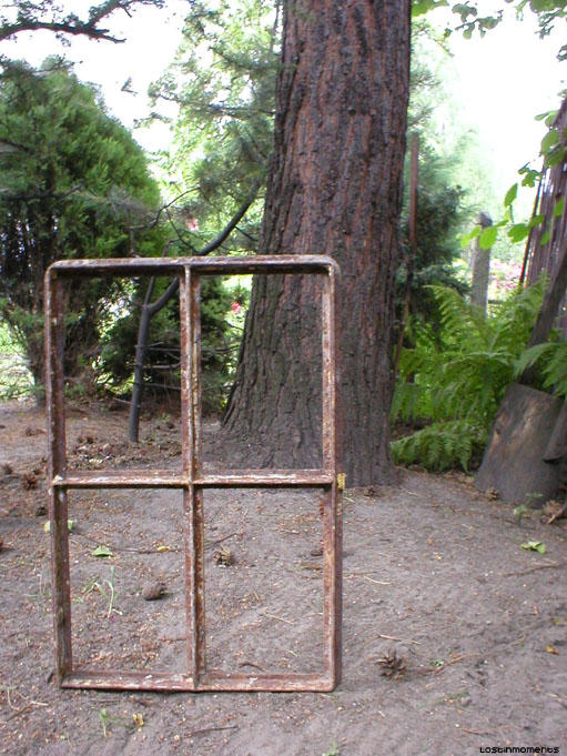 rusted window by lostinmoments on DeviantArt
