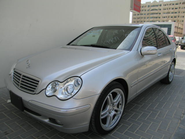 Mercedes C320 2004 silver