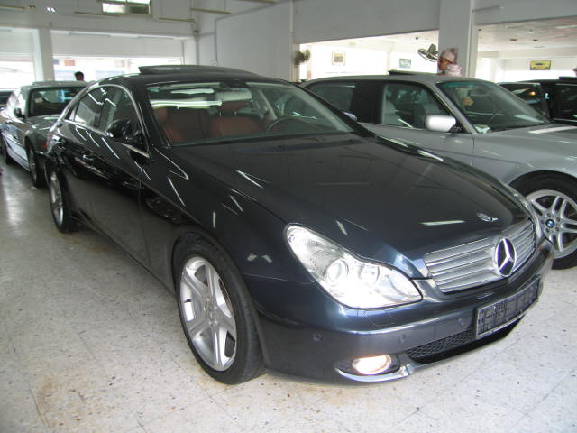 Mercedes CLS350 V6 2006 N.Blue