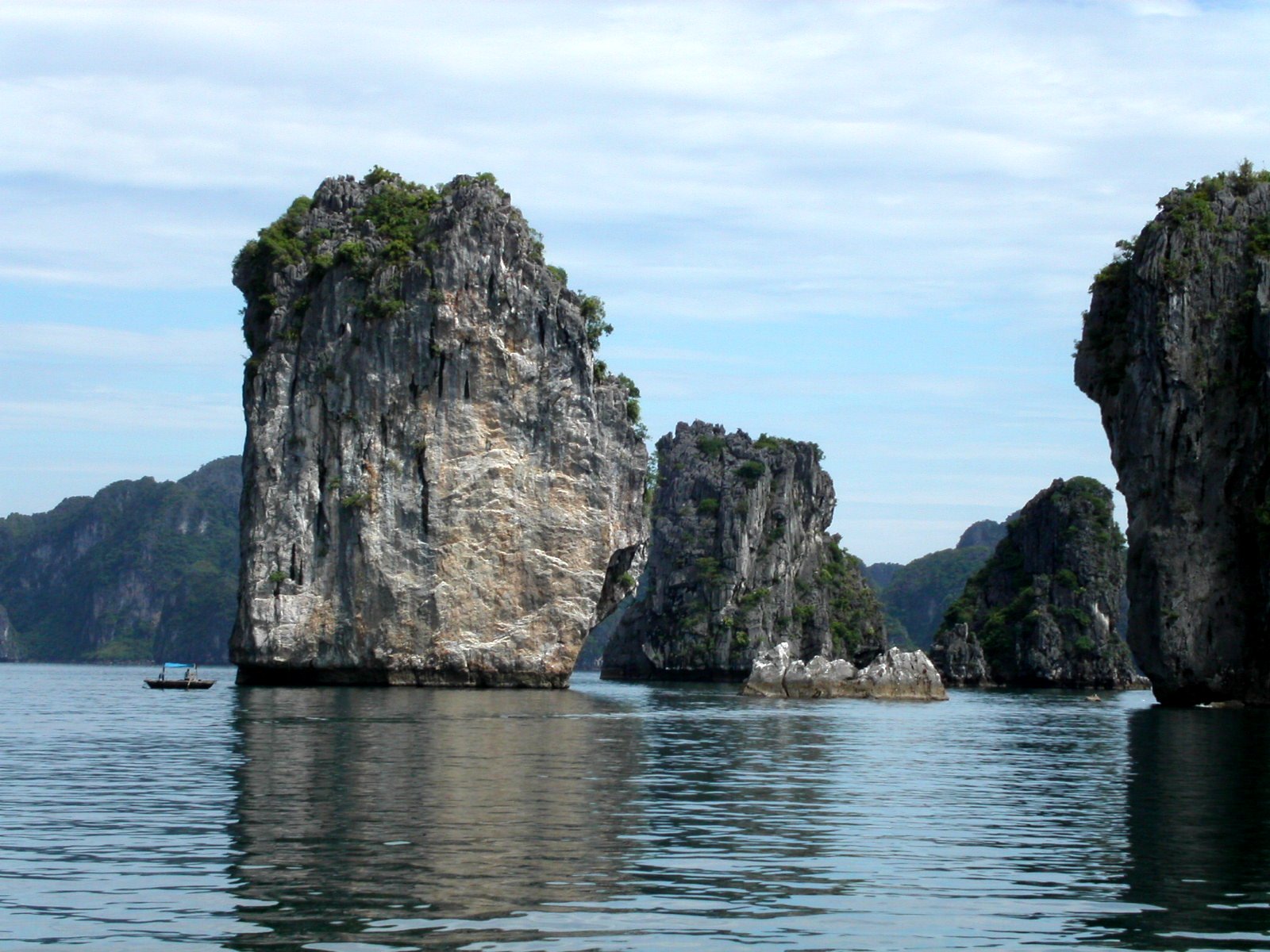 halong bay 2