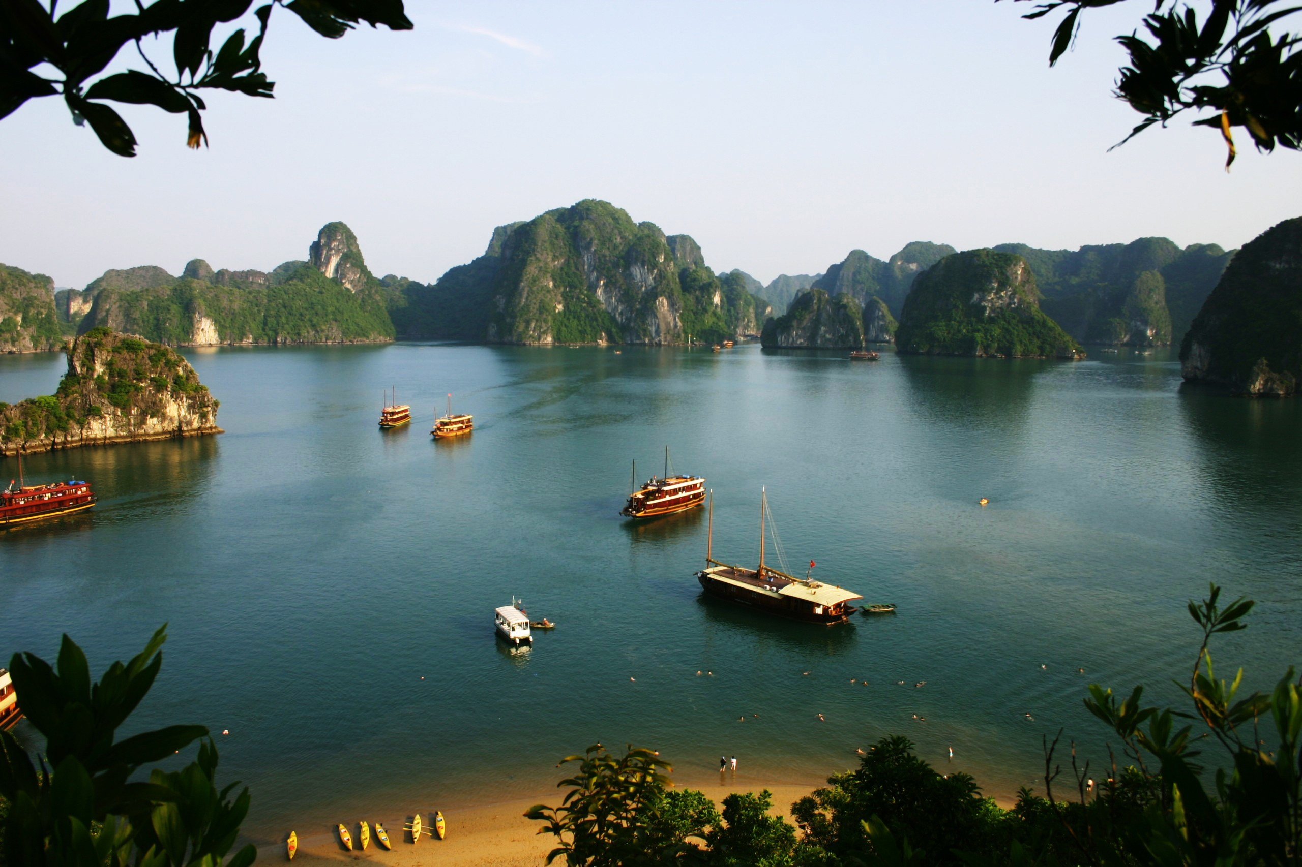 halong bay