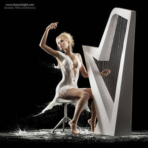 The Milky Harpist