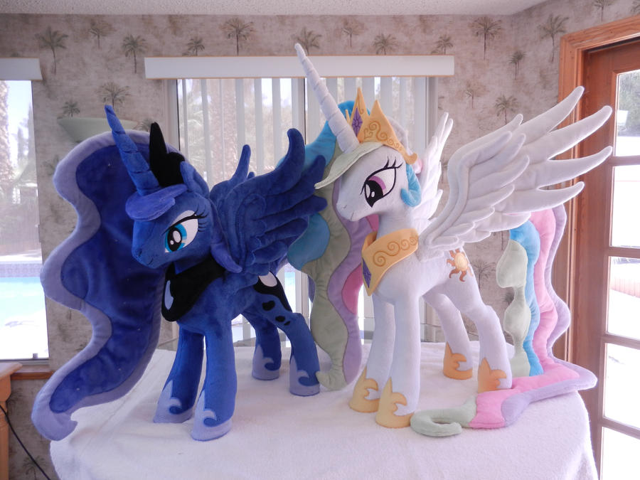 CELESTIA AND LUNA