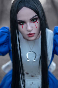 Alice Madness Returns cosplay Le_Atlass