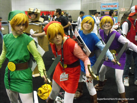 Four Sword Links Cosplay