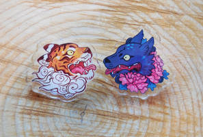 tiger and wolf pins brooches