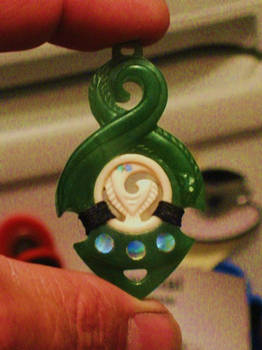 jade pendant2