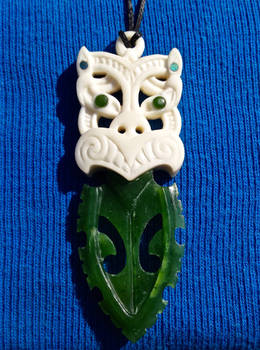 Stylised Taiaha pendant