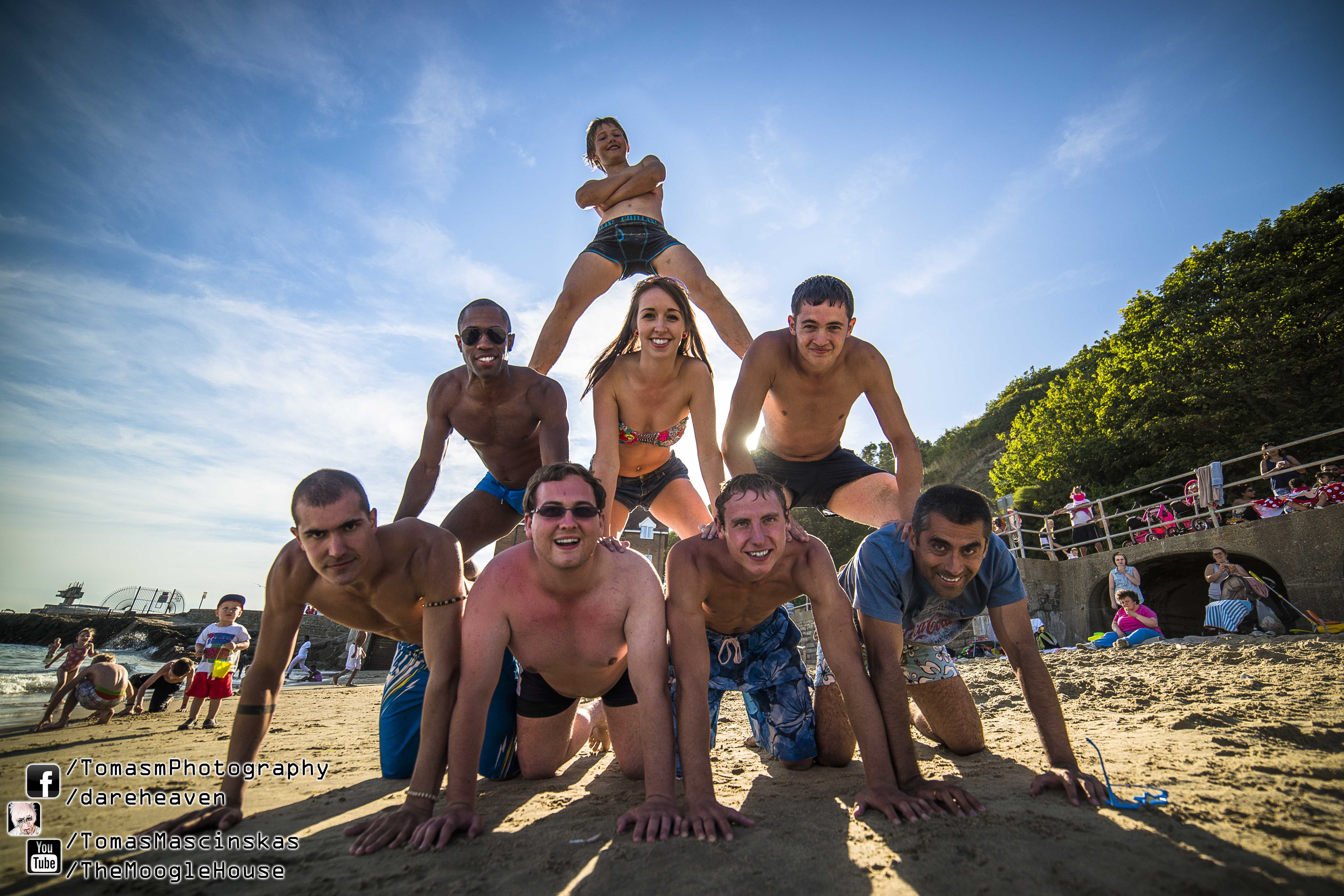 Folkenstone Beach 2013.08.26  by Tomas Mascinskas