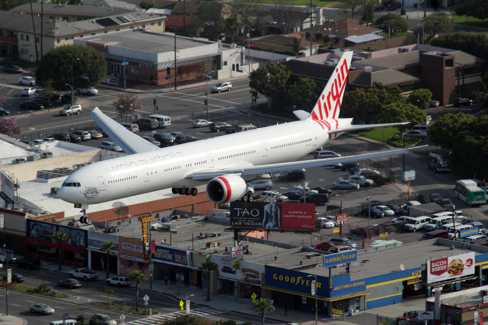 Boeing 777-3ZG(ER)