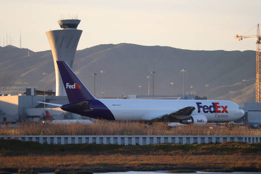 FedEx Boeing 767-3S2F(ER)