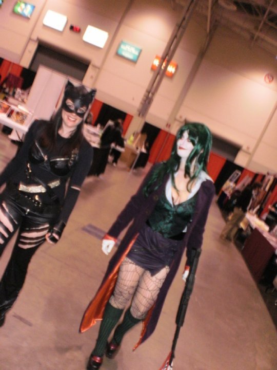 Joker and cat woman