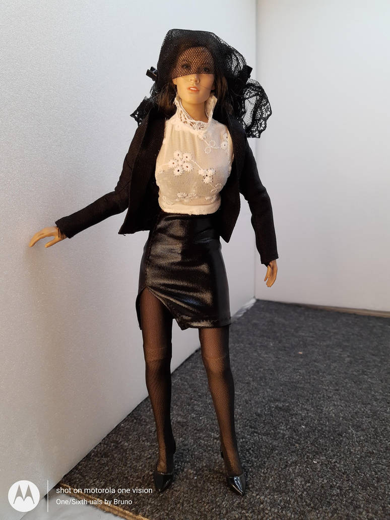 Cynthia fashion 44 by onesixthuals on DeviantArt