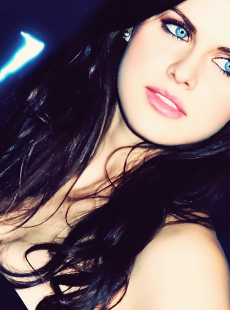 Alexandra Daddario Avatar