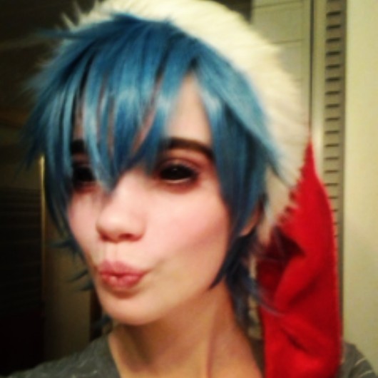 Mistletoe? [2D Gorillaz Cosplay]