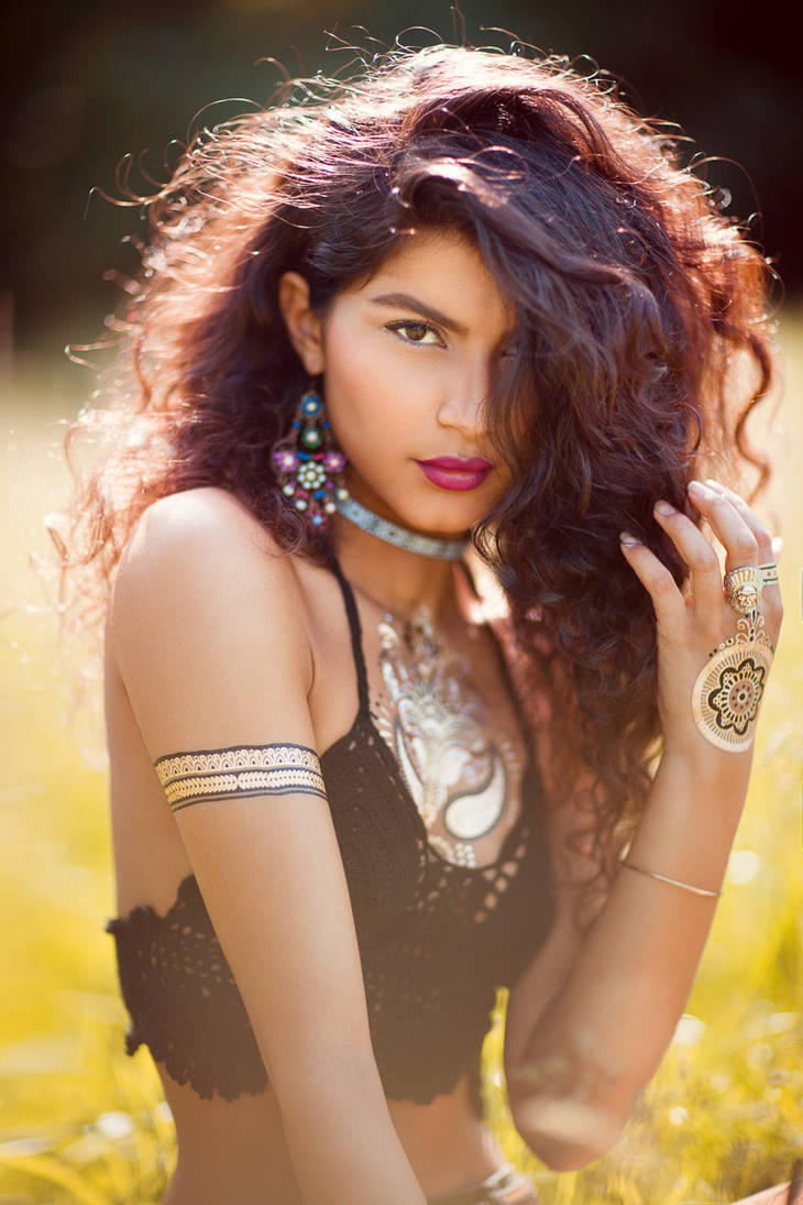 Vanety by Hart-Worx Vanety by Hart-Worx