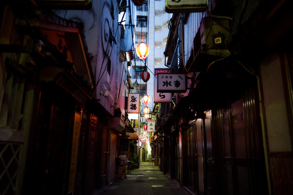 Tokyo Back Alley
