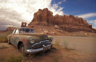 Desert Buick by RollingFishays