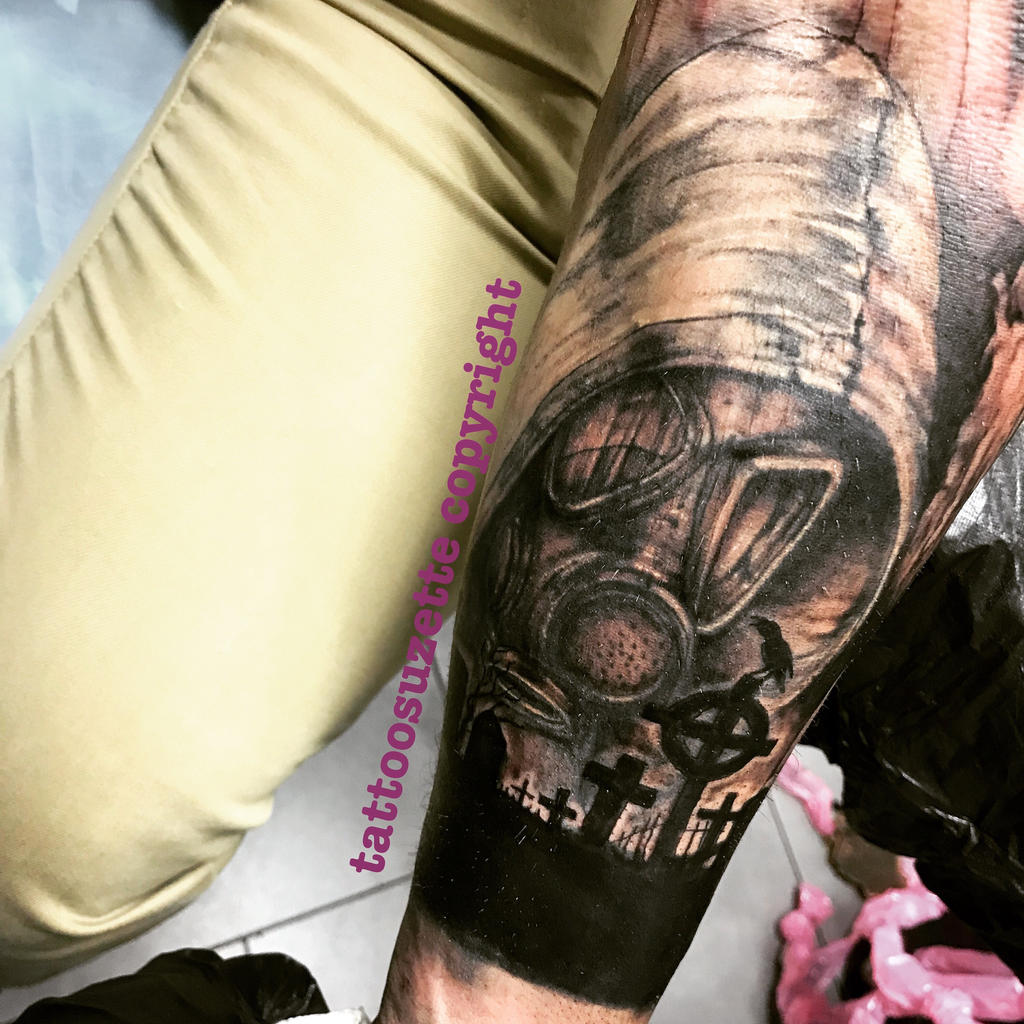 Tatouage Masque A Gaz By Tattoosuzette On Deviantart