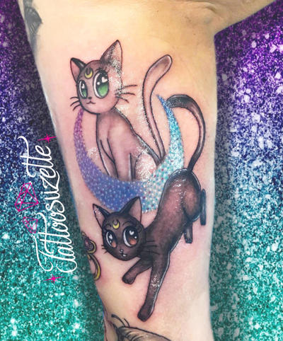 Woman Goes In For Tiny Tattoo Gets Giant Sailor Moon