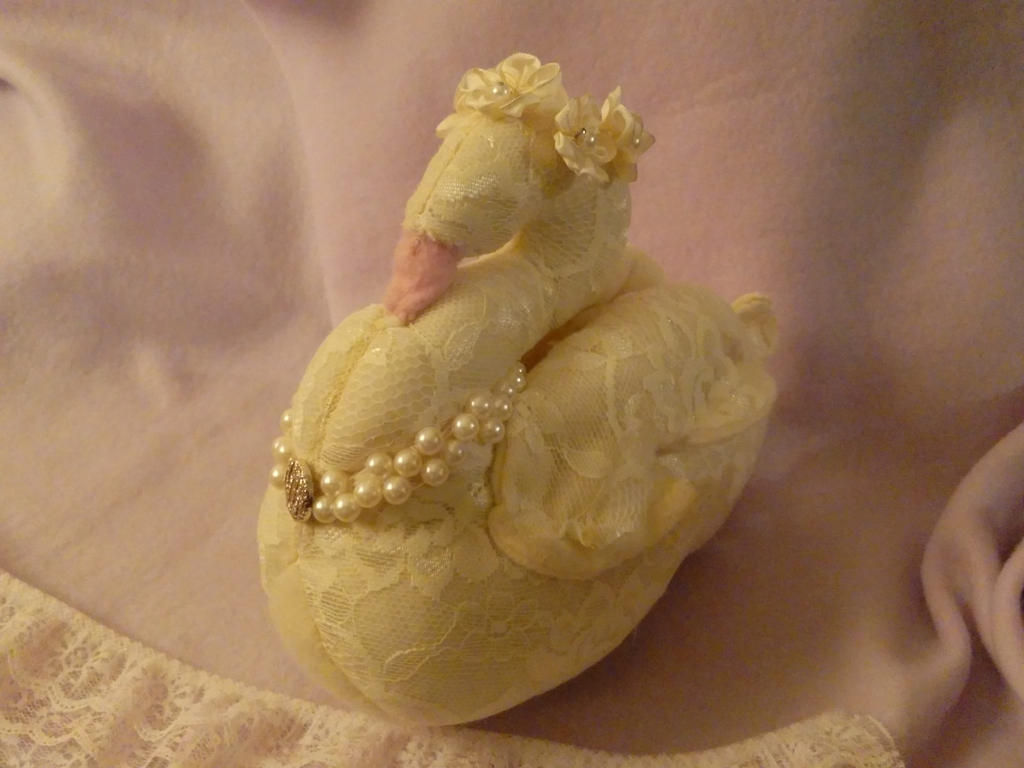 Lace and Felt Wedding Plush Swan