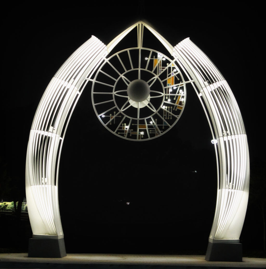 arch by conniemarie88 on DeviantArt