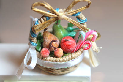 Fairy Basket - Christmas Sugared Fruit