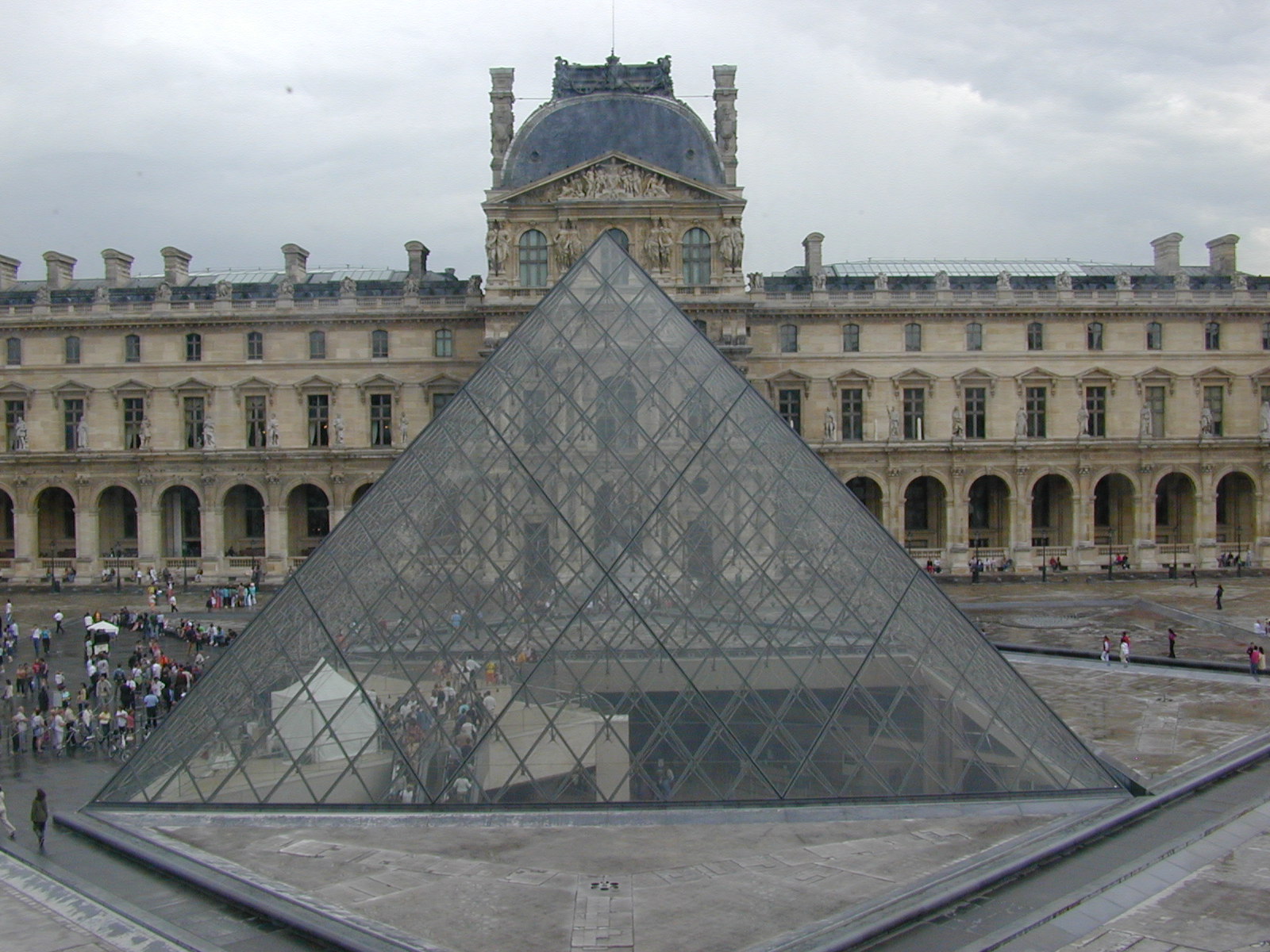 Louvre