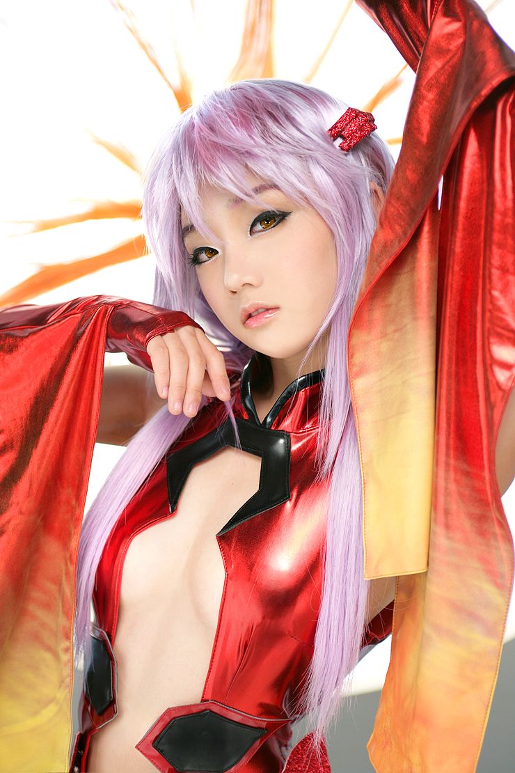 File:Cosplayer of Inori Yuzuriha, Guilty Crown at CWT40 20150809a