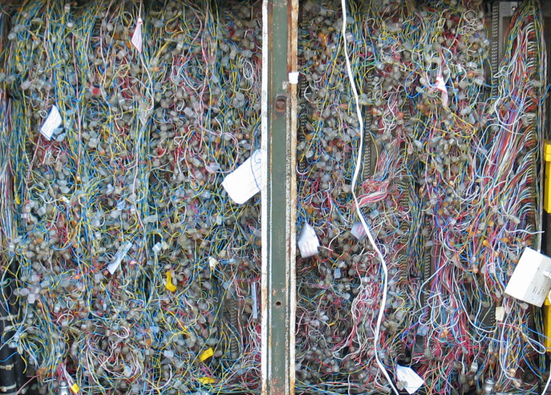 r03 - Wires by TheLastDanishPastry on DeviantArt