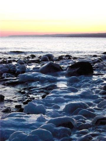 Bumpy Lumpy Ice by willyc123 on DeviantArt