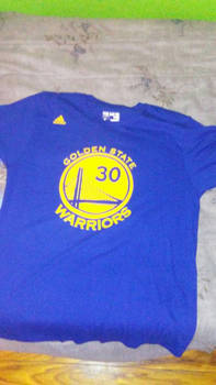 OMG! I got a Stephen Curry shirt