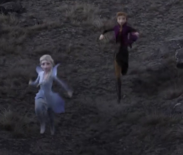 Anna And Elsa Run 2 by PrincessAmulet16 on DeviantArt