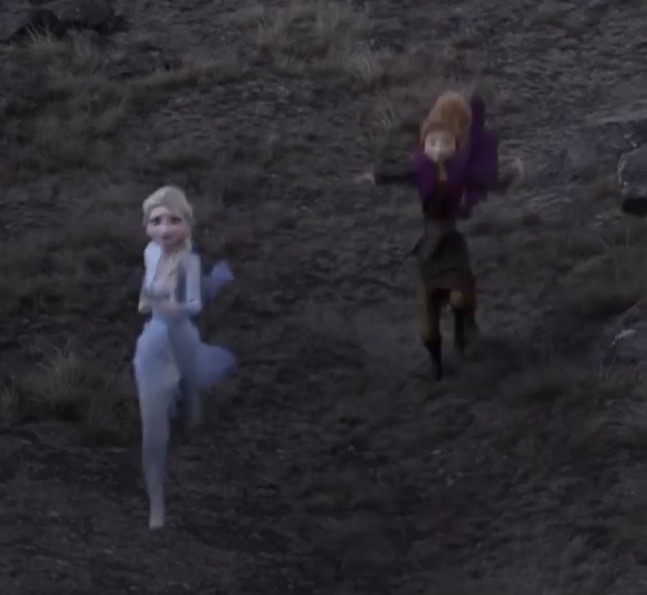 Anna And Elsa Run 3 by PrincessAmulet16 on DeviantArt