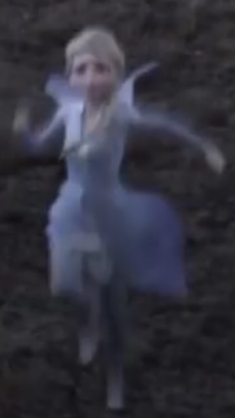 Elsa Run 1 by PrincessAmulet16 on DeviantArt