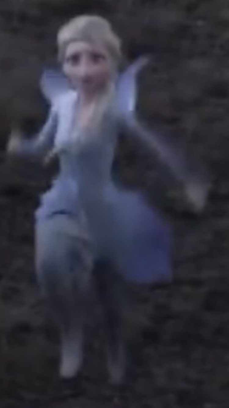 Elsa Run 2 by PrincessAmulet16 on DeviantArt